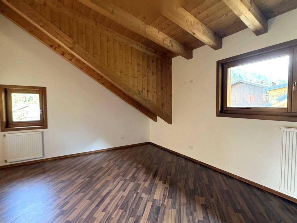 Villa a Malborghetto valbruna in Via Giovanni Pellis, 3 - Foto 2