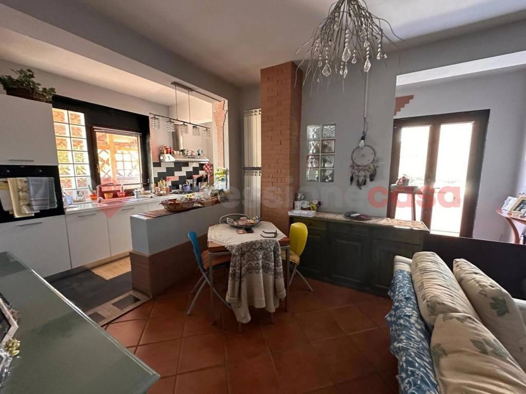 Villa a Avezzano in Via dei Tulipani, 98 - Foto 2