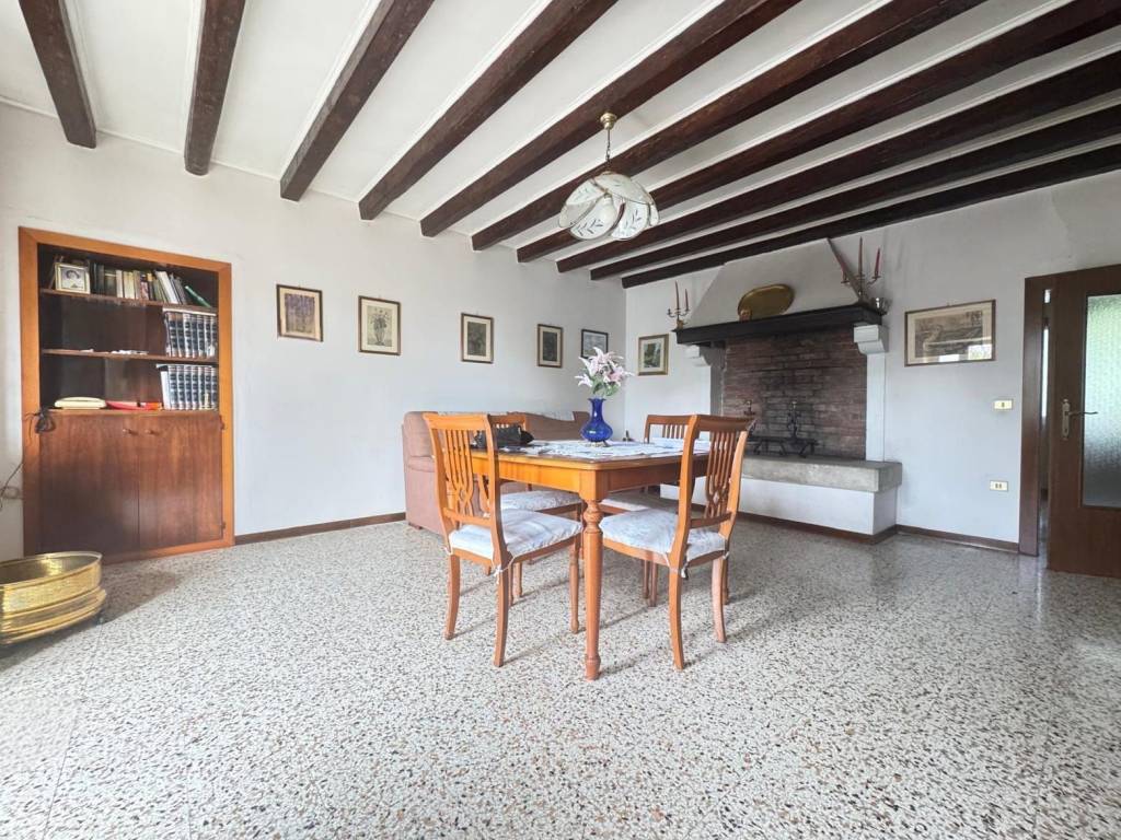 Casa indipendente a Monteviale in Via G. M. Brunori - Foto 4