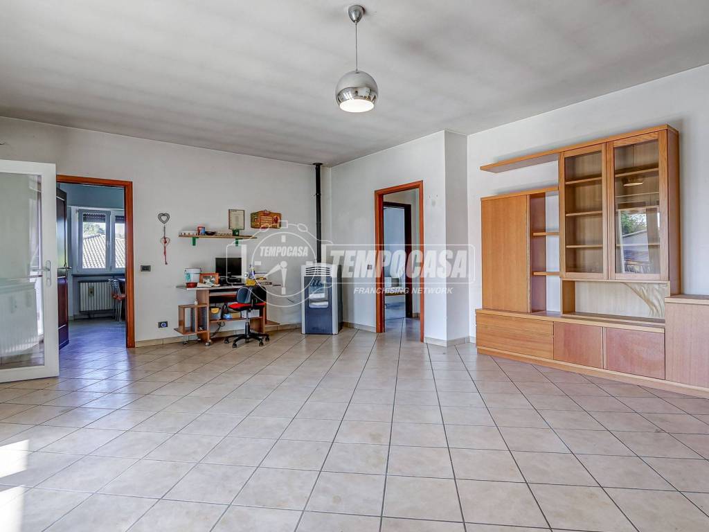 Villa a Castelletto sopra ticino in Via Ardeatine - Foto 4