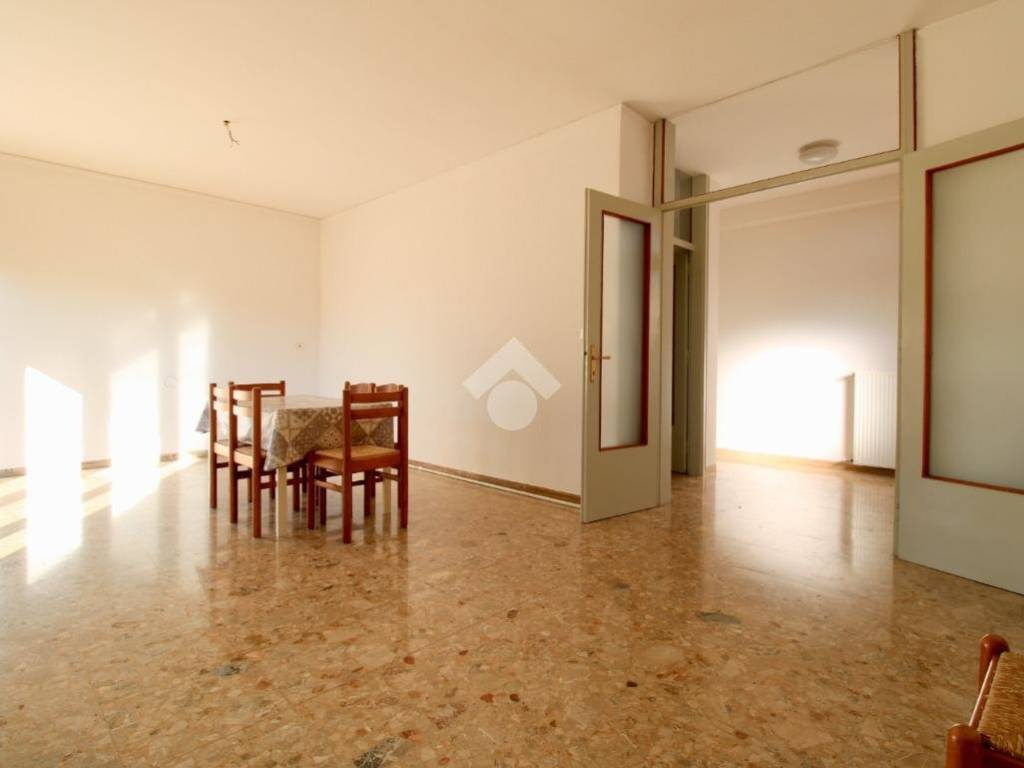 Villa a Palmanova in Via Guglielmo Marconi, 2 - Foto 4