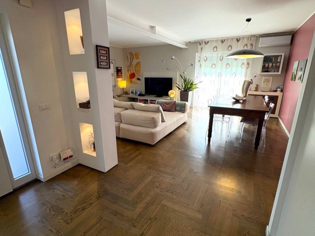 Villa a Gropello cairoli in Via Roma, 35 - Foto 5