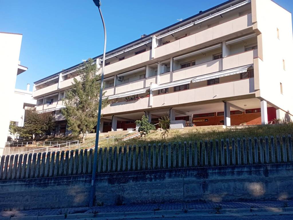 Appartamento a Teramo in Via Memmingen - Foto 2