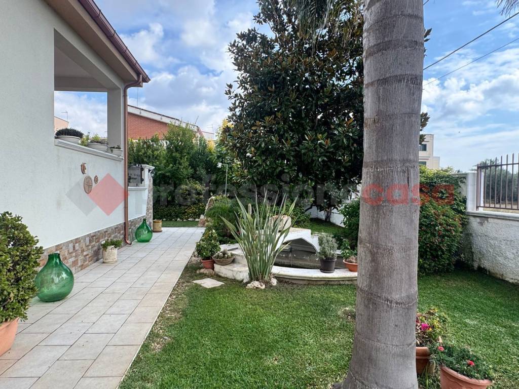 Villa a Leporano in VIA VIVALDI, 12 - Foto 4