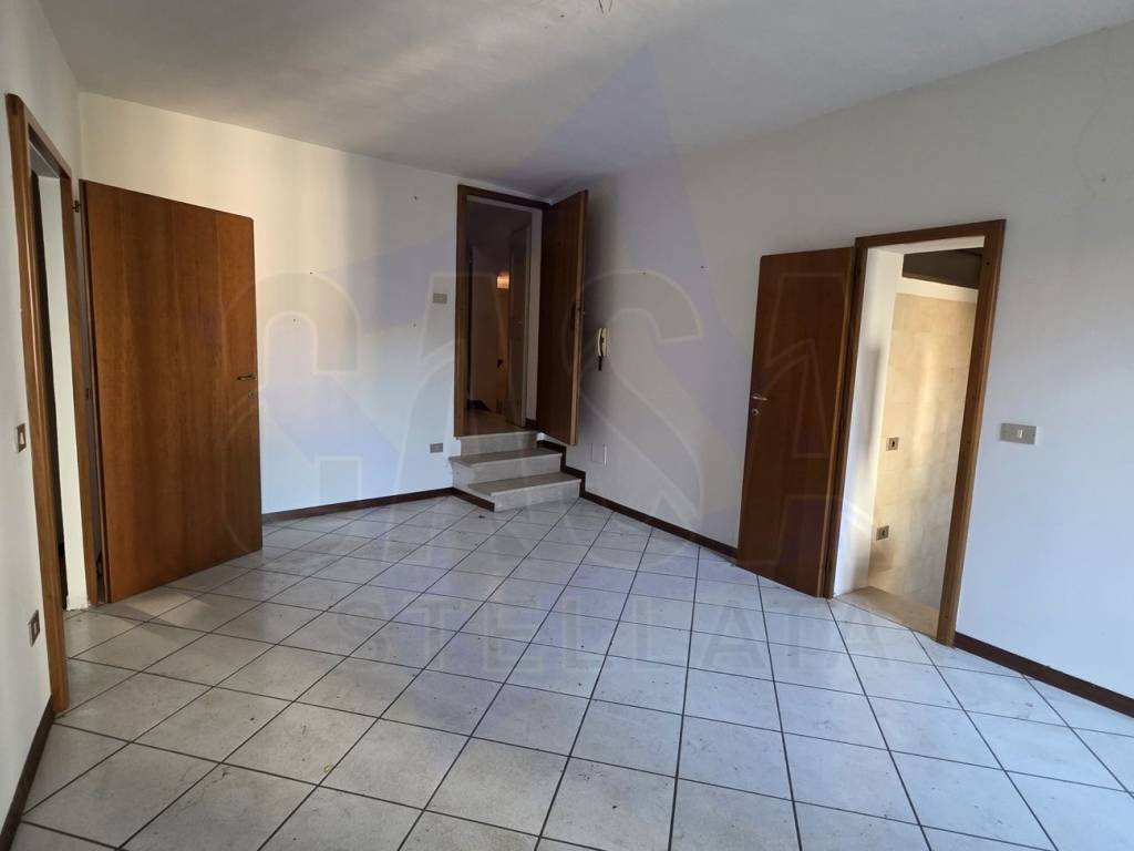 Appartamento a Bondeno in Piazza Andrea Costa, 5 - Foto 5