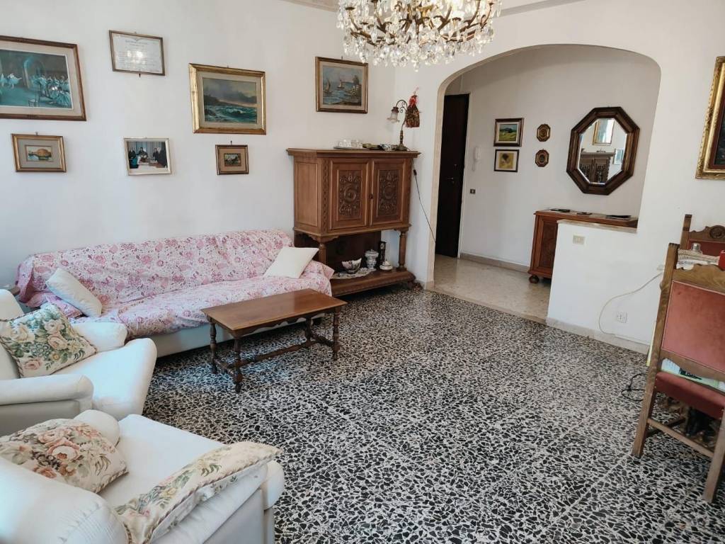 Appartamento a Livorno in Piazza Matteotti, - Foto 2