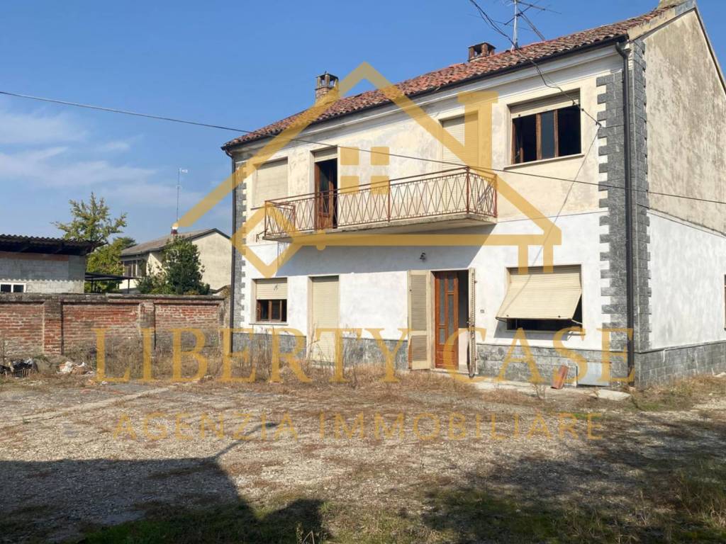 Casa indipendente a Pertengo in Via Fiume, 1 - Foto 2
