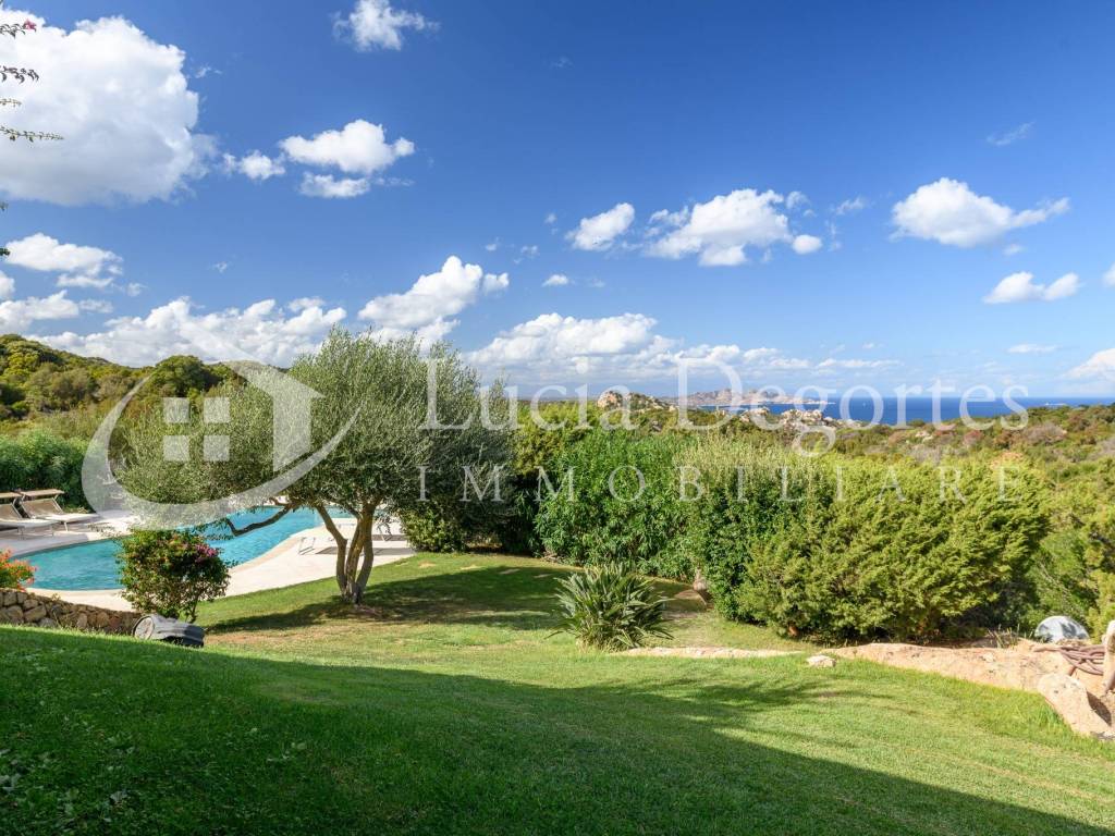Villa a Arzachena in Località Liscia di Vacca - Foto 2