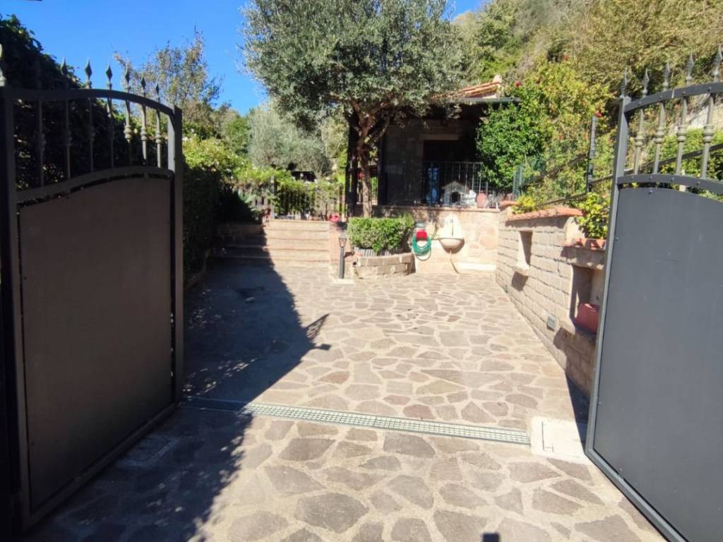 Villa a Pitigliano in Via di Sovana - Foto 3