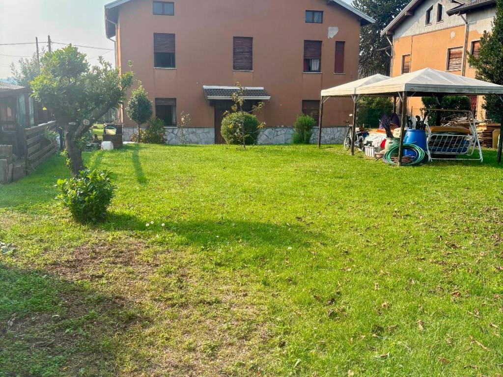 Villa a Castiglione olona in Via Monte Cimone, 35 - Foto 3