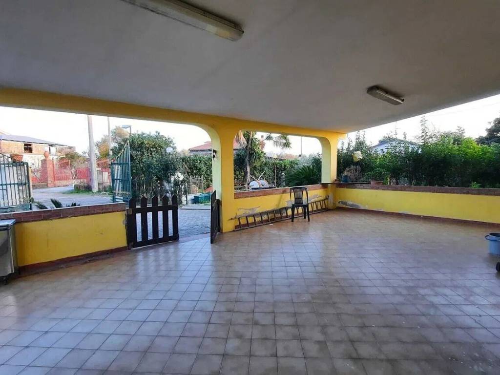 Villa a Pontecagnano faiano in Via Lago Laceno No Number Snc - Foto 2