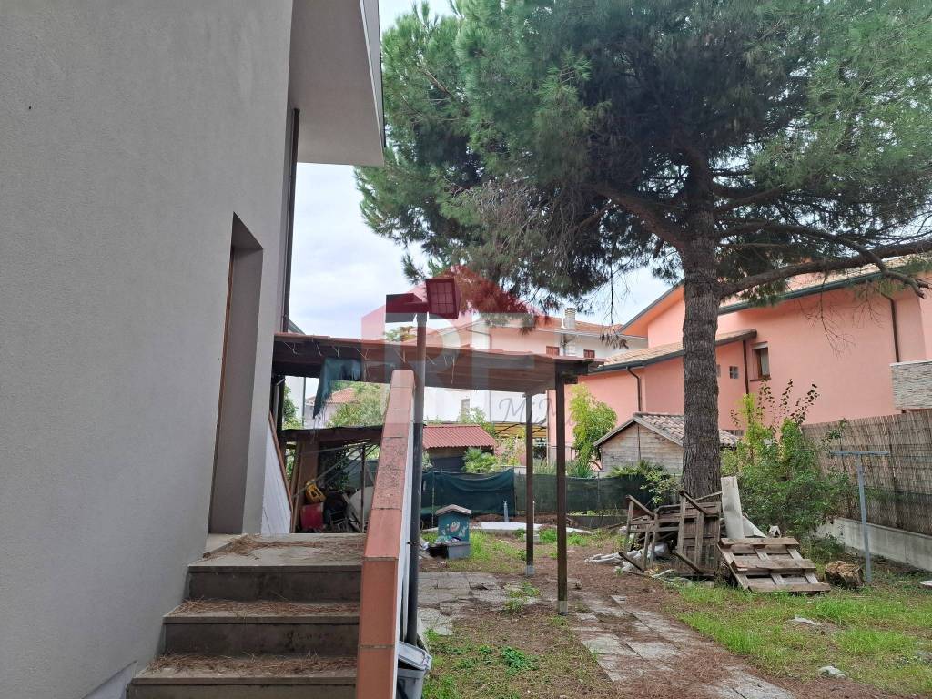 Casa indipendente a Cervia in Via dei Mughetti - Foto 5