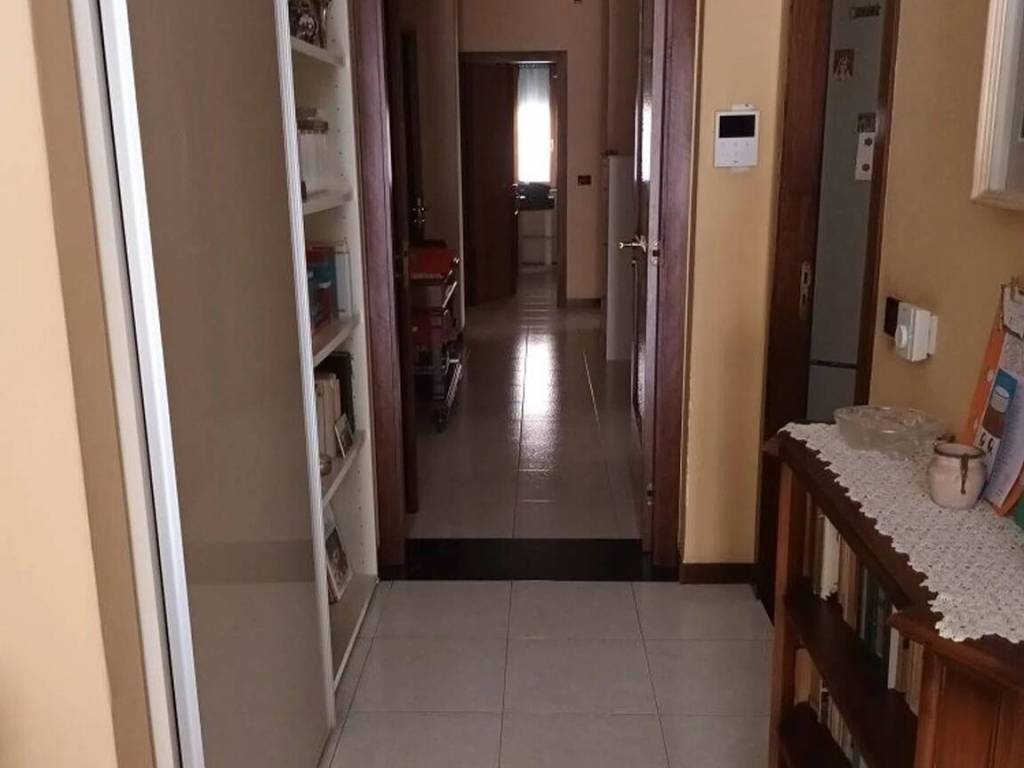 Appartamento a Salerno in Via Silvio Baratta No Number - Foto 4