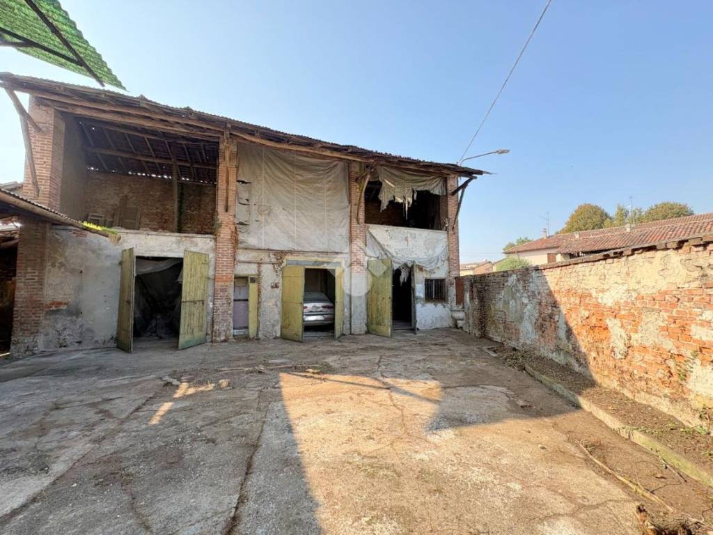Casa indipendente a Turano lodigiano in Via Caduti per la Libertà, 1 - Foto 3