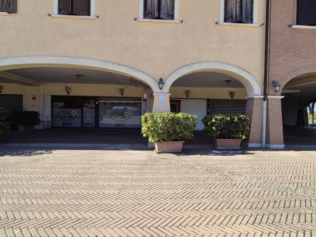 Immobile a Pomezia in Viale Anchise - Foto 4