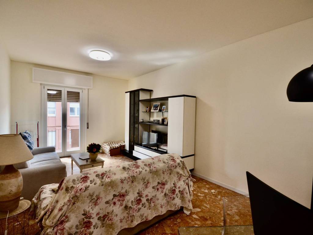 Appartamento a Bergamo in Via Borgo Santa Caterina - Foto 3