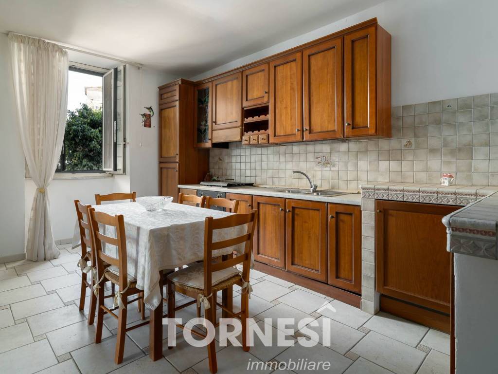 Appartamento a Terracina in Piazza Cipollata - Foto 2