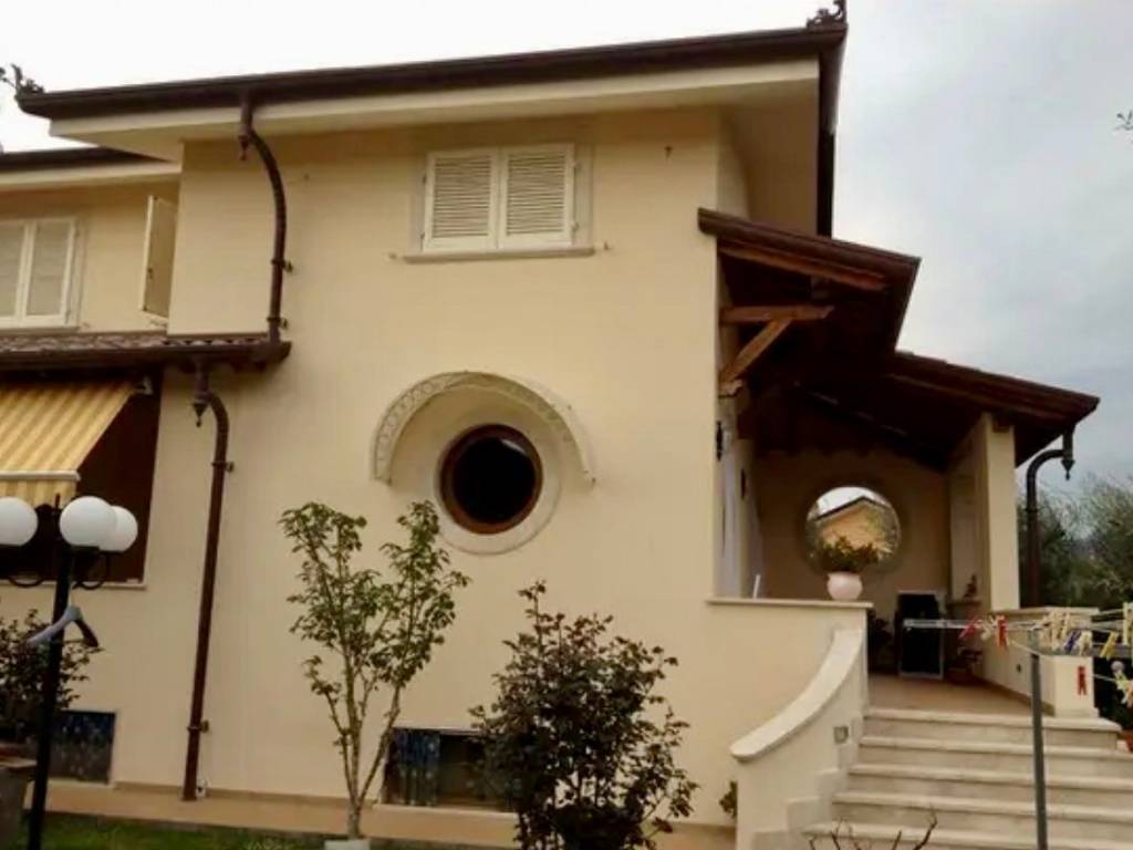 Villa a Seravezza in Via Giandiana - Foto 4