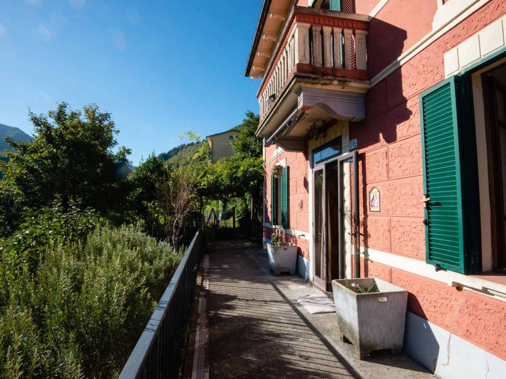 Villa a Sambuca pistoiese in Località Pavana, 56 - Foto 3