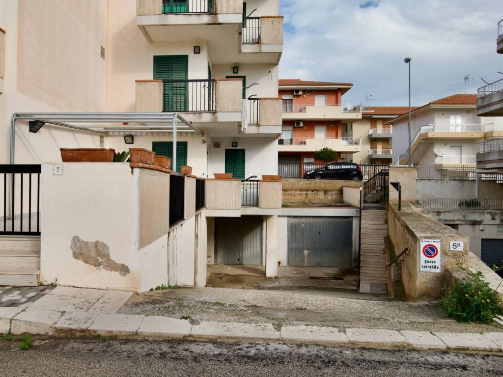 Box / garage a Ragusa in Via Viareggio - Foto 2