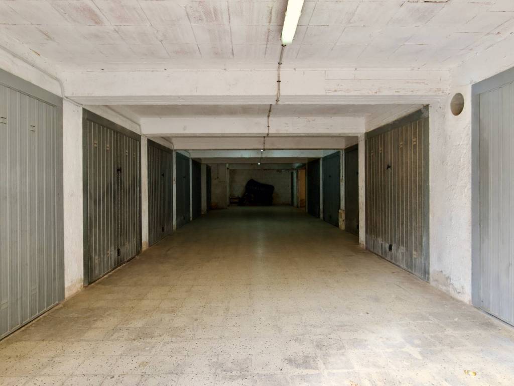Box / garage a Ragusa in Via Viareggio - Foto 4