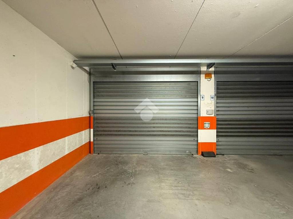 Box / garage a Giulianova in Via Matteotti, 35 - Foto 3
