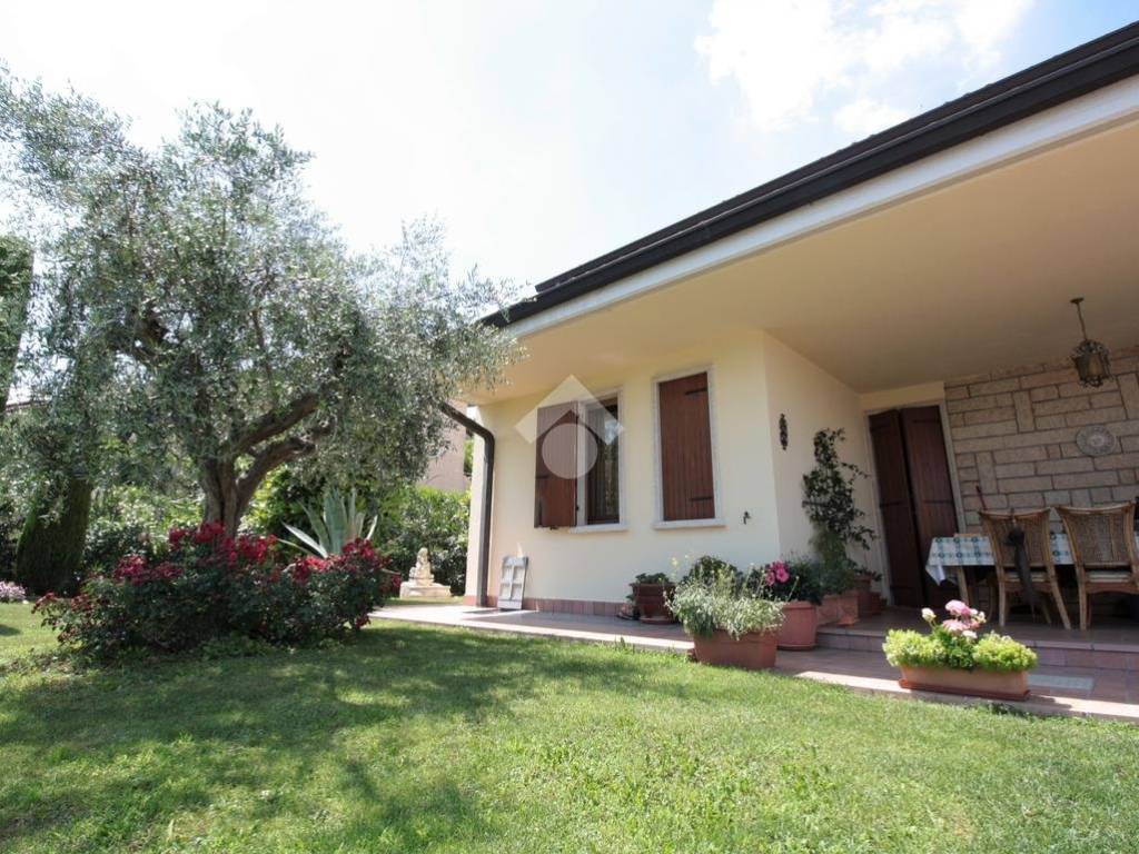 Villa a Sona in Via Celà - Foto 2