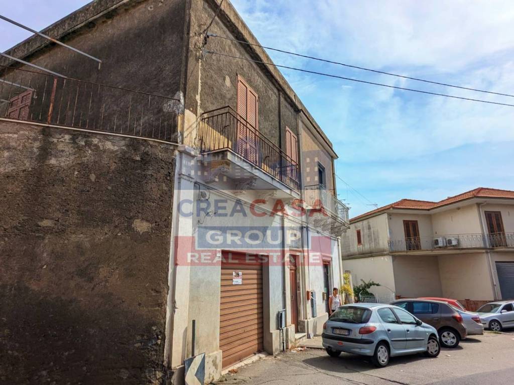 Palazzo / stabile a Giarre in Viale delle Province, 120 - Foto 5