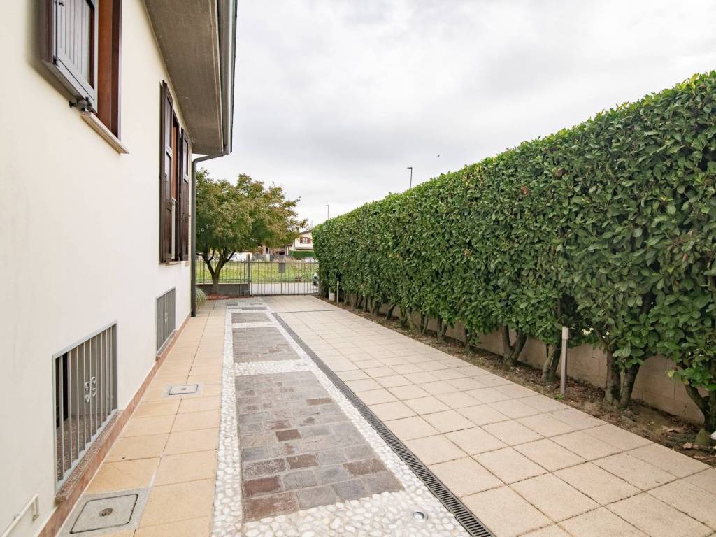 Villa a Massalengo in Via Caduti di Nassiriya - Foto 5