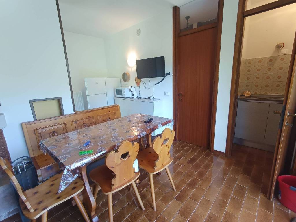 Appartamento a Arta terme in Via Giovanni Gortani, 40 - Foto 4