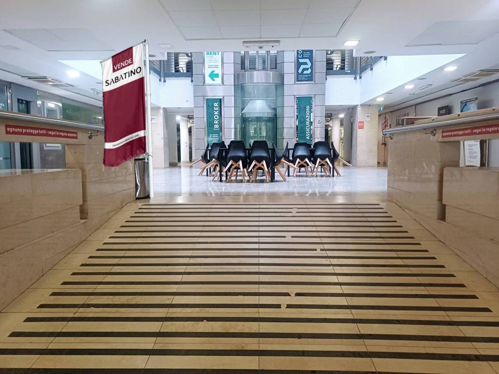 Immobile a Salerno in Corso Vittorio Emanuele, 193 - Foto 4