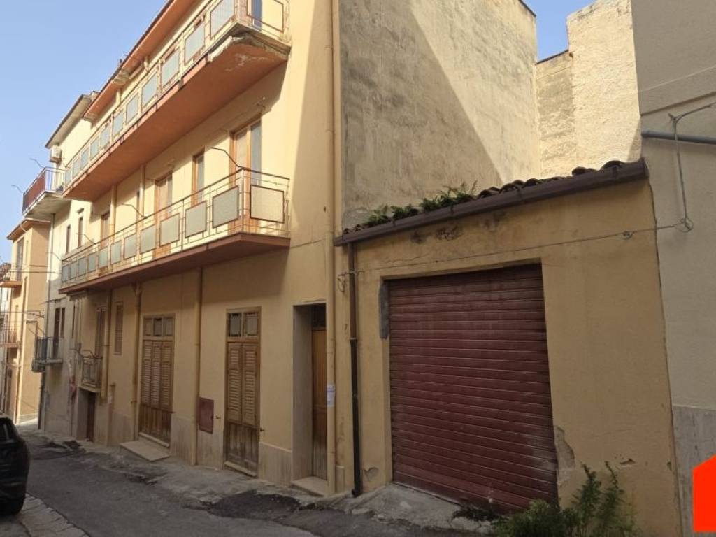 Casa indipendente a Castellammare del golfo in Via Ferrantelli 100 - Foto 2