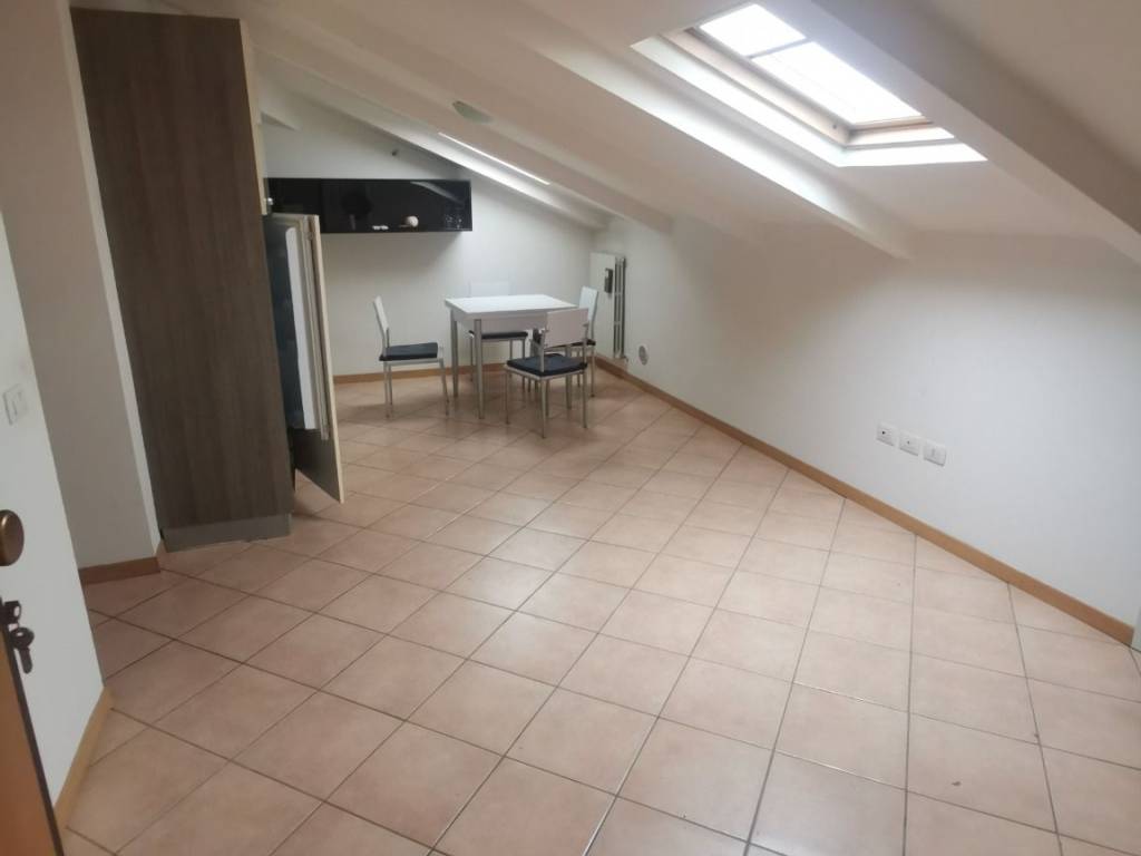 Attico / mansarda a Pesaro in Via Emilio Donzelli - Foto 4
