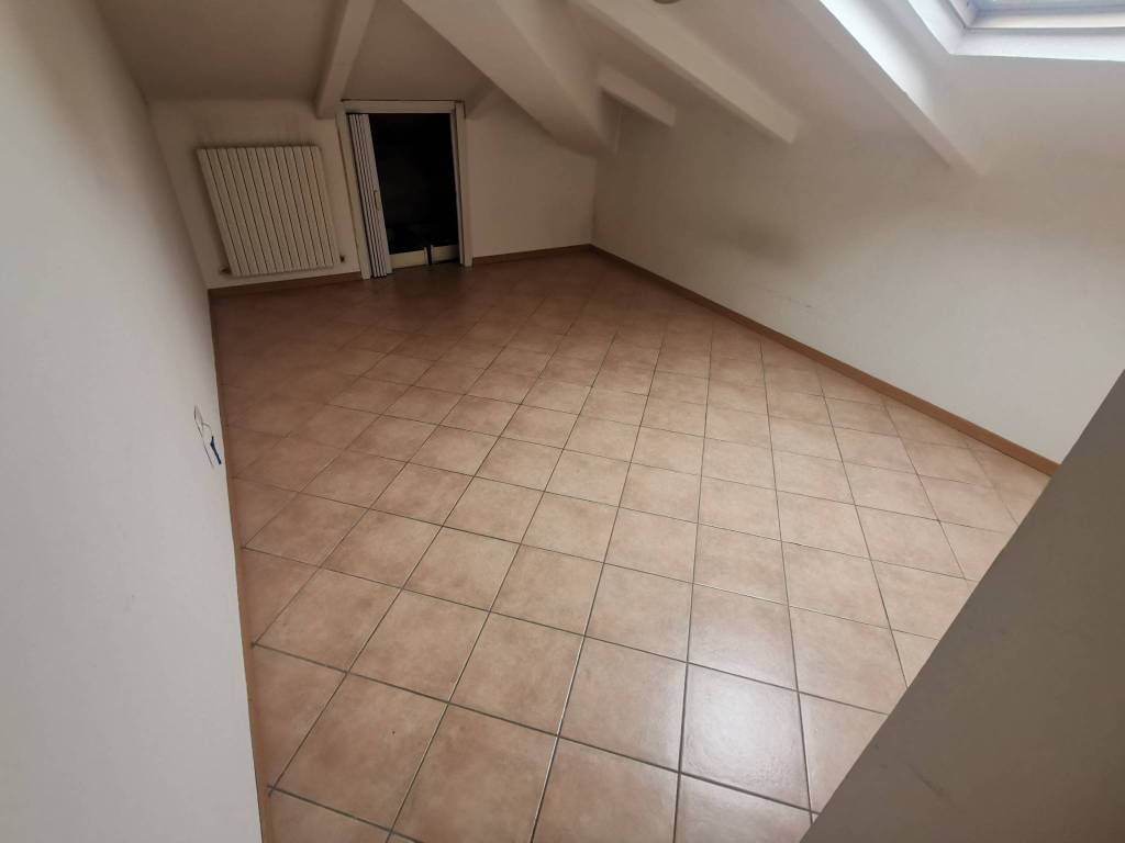 Attico / mansarda a Pesaro in Via Emilio Donzelli - Foto 5
