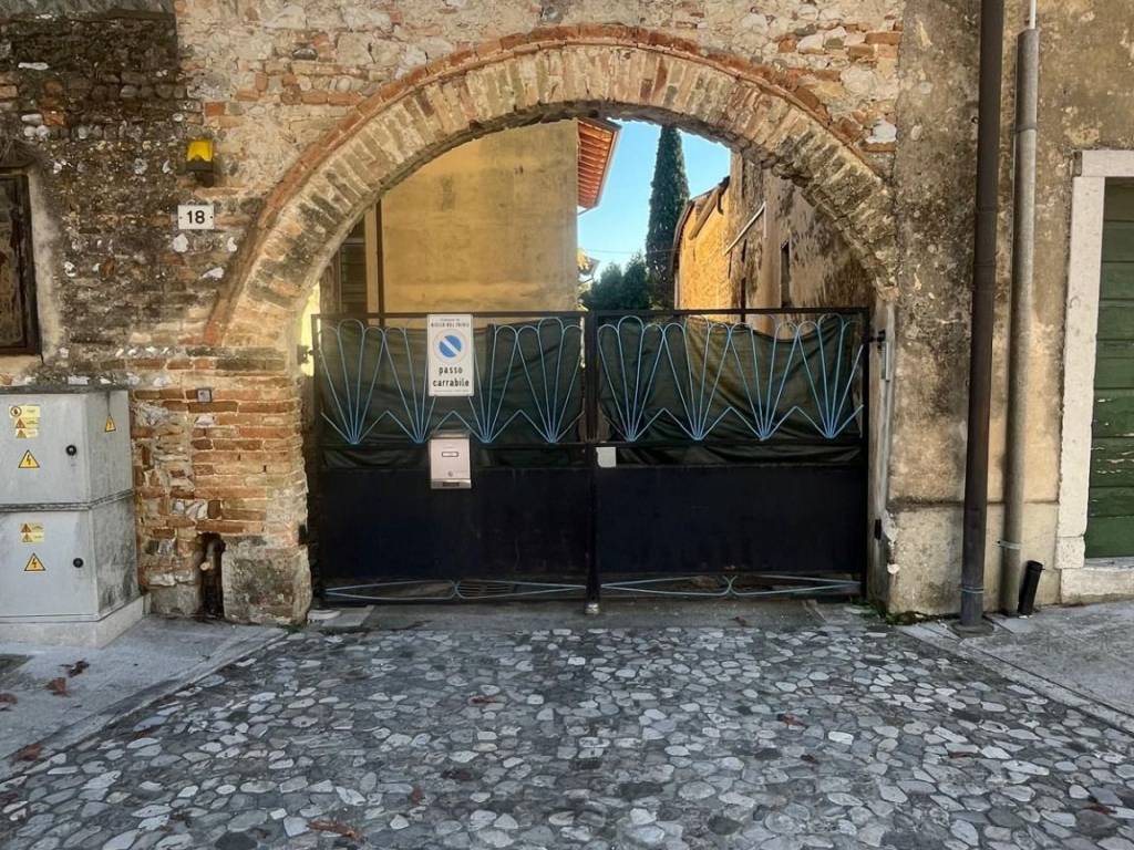 Rustico / casale a Aiello del friuli in Via Giuseppe Garibaldi, 18 - Foto 2