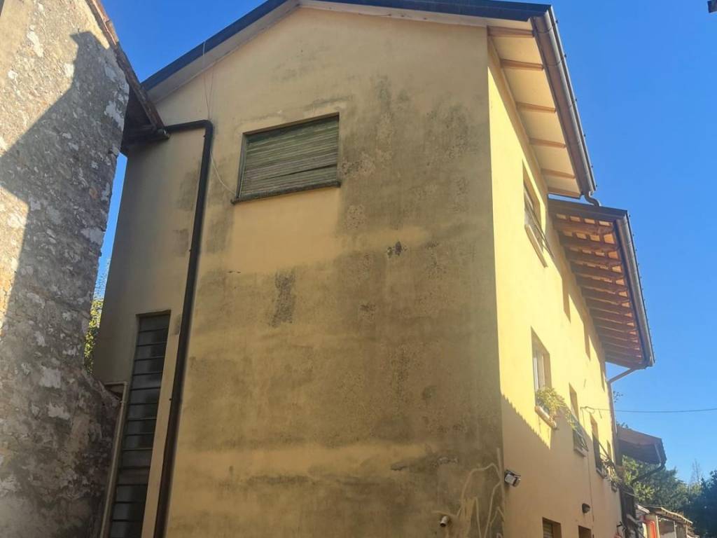 Rustico / casale a Aiello del friuli in Via Giuseppe Garibaldi, 18 - Foto 5