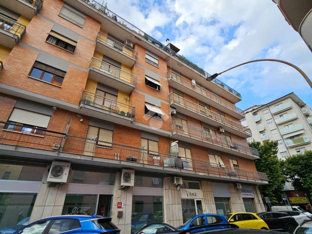 Appartamento a Ascoli piceno in Via Alessandria, 12 - Foto 2