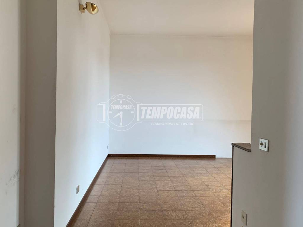 Appartamento a Merate in Via Annunciata 6 - Foto 5