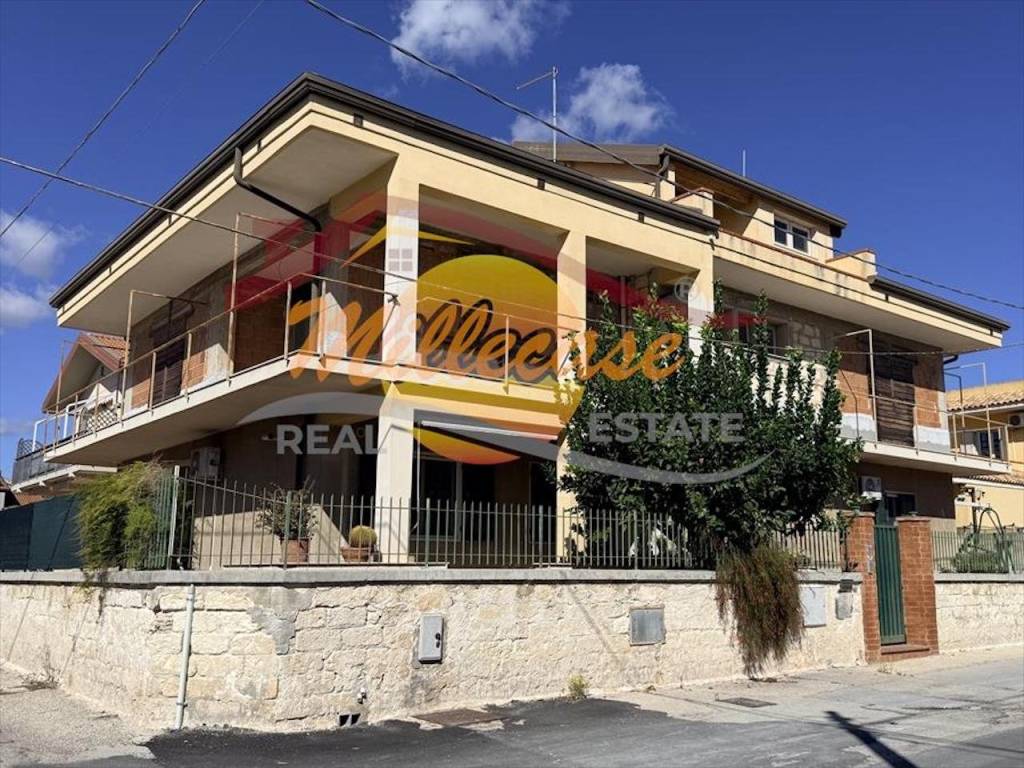 Appartamento a Siracusa in Via Monte Cammarata - Foto 2