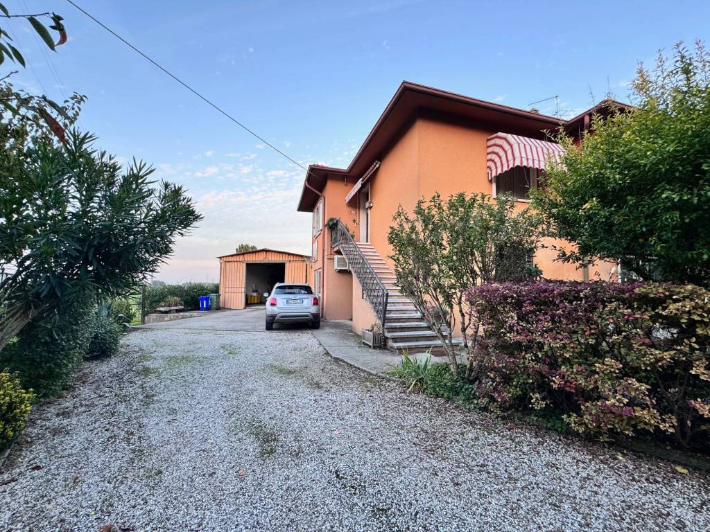 Appartamento a Cerea in Via Fabio Filzi, 51 - Foto 2