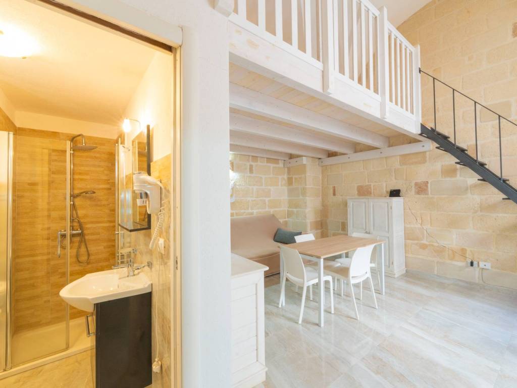 Casa indipendente a Castro in Vico Pietro Micca, 6 - Foto 4