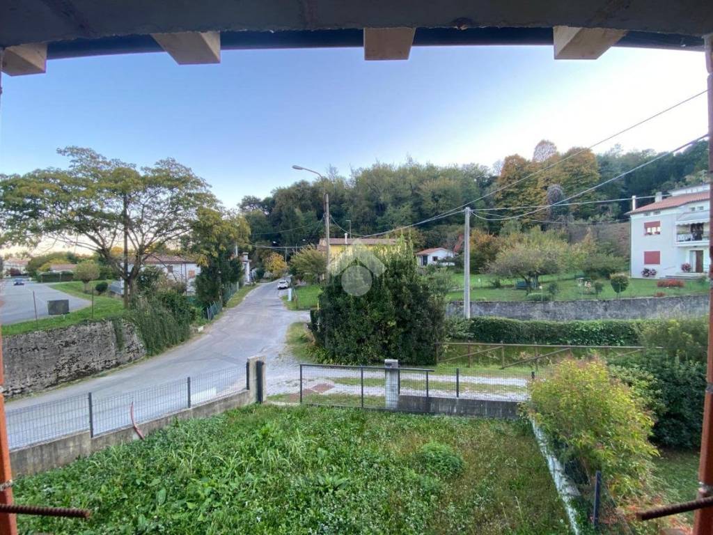 Villa a Cornuda in Via Ospedale, 15 - Foto 4
