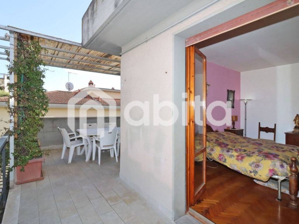 Appartamento a Montevarchi in via PODGORA - Foto 2