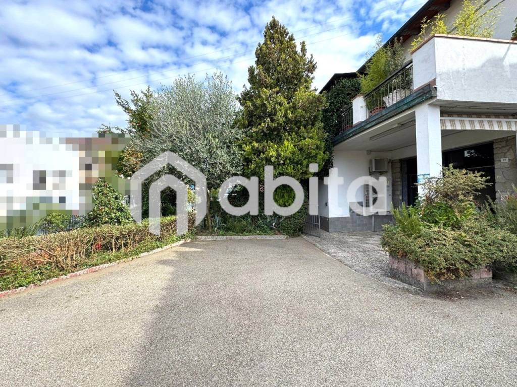 Villa a Montevarchi in VIALE CADORNA - Foto 3
