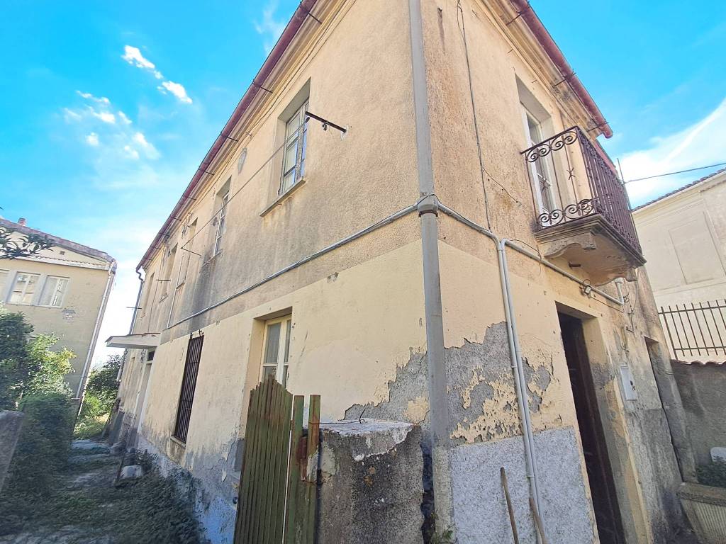 Villa a Catanzaro in Via Enrico De Seta - Foto 2