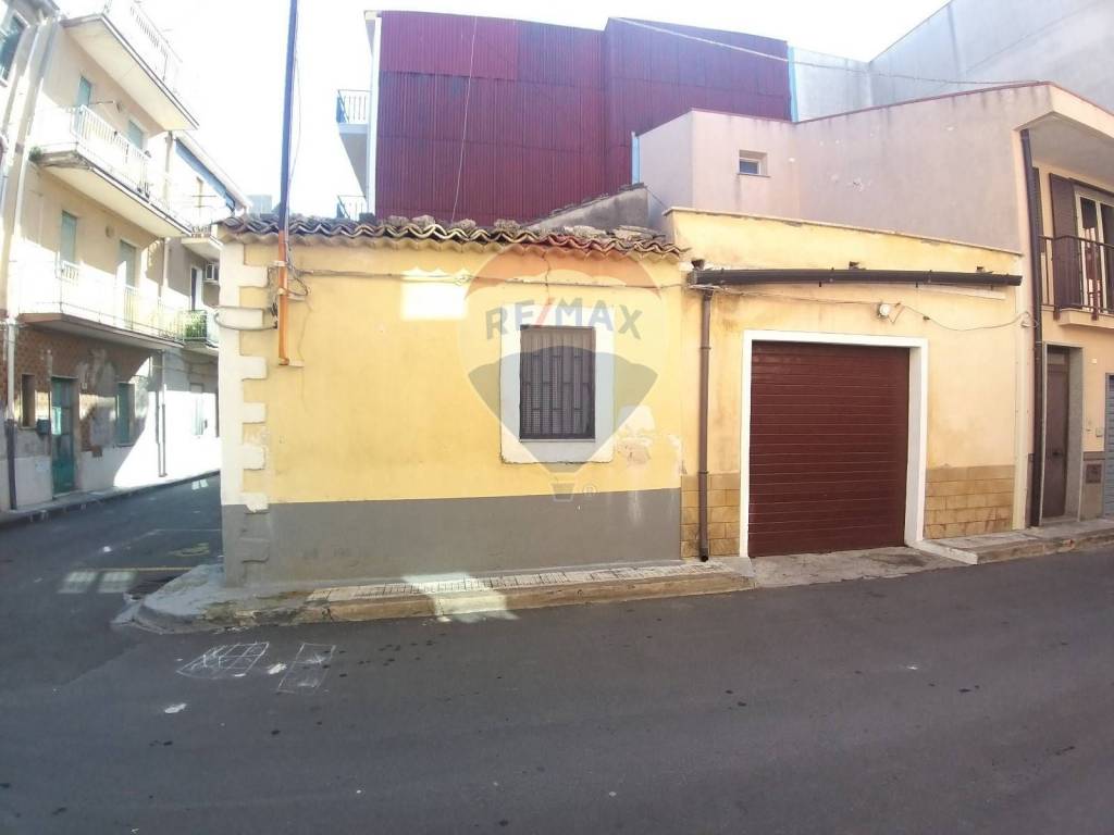Rustico / casale a Carlentini in via Duilio - Foto 3