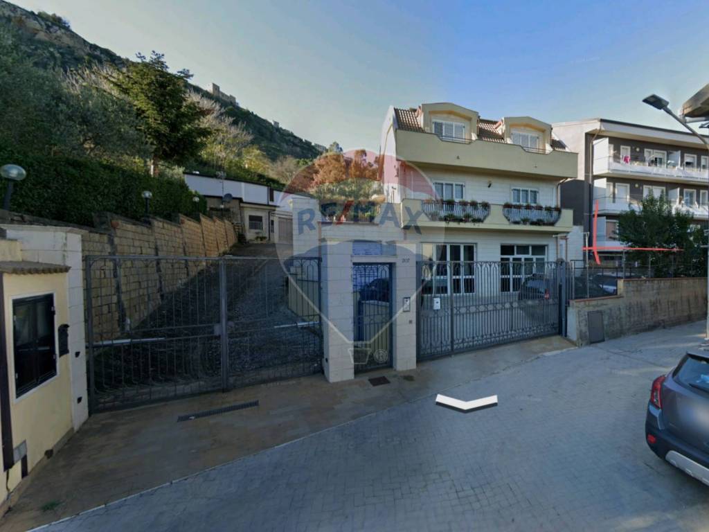 Appartamento a Enna in Via Pergusa, 205 - Foto 2