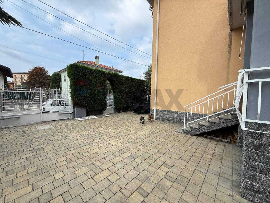 Villa a Marnate in via Como, 118 - Foto 3