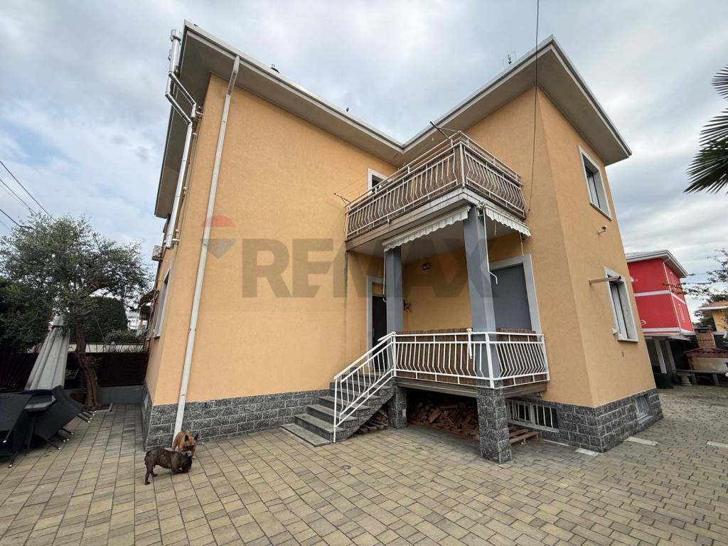 Villa a Marnate in via Como, 118 - Foto 4
