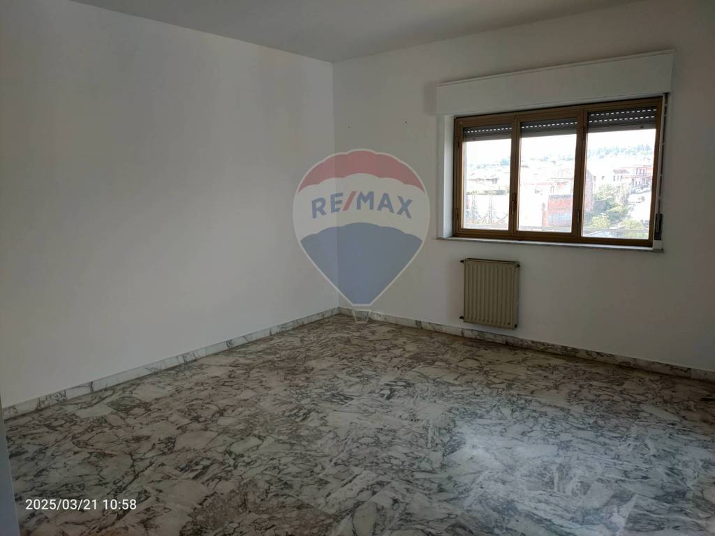 Appartamento a Giarre in Via Luigi Settembrini, 86 - Foto 5